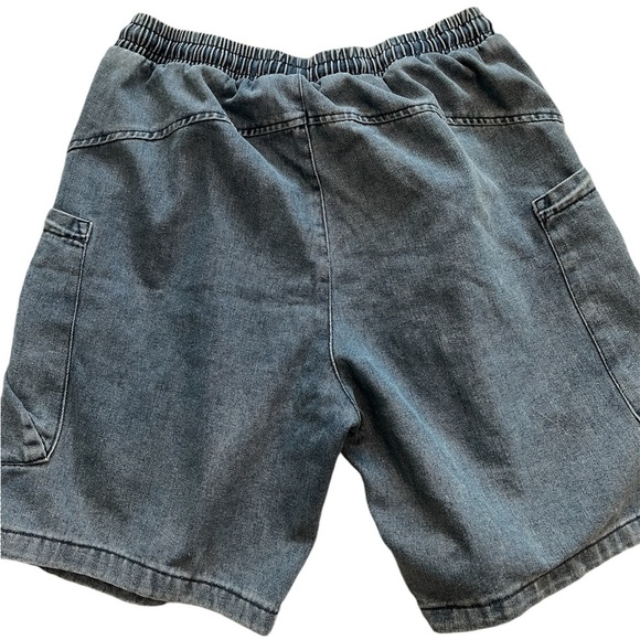 Vintage looking Jean Shorts Women’s XXL Comfy Waistband with pockets on front - Picture 2 of 4